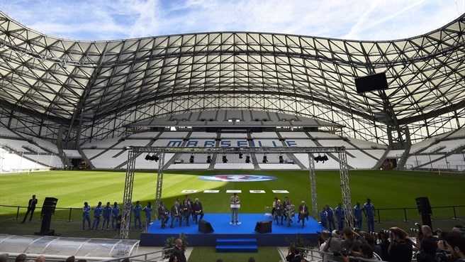 Lo Stadio Vélodrome è stato inaugurato ufficialmente il 16 ottobre 2014, la capacità è stata portata a 67.000 posti e c'è una copertura di 65.000mq