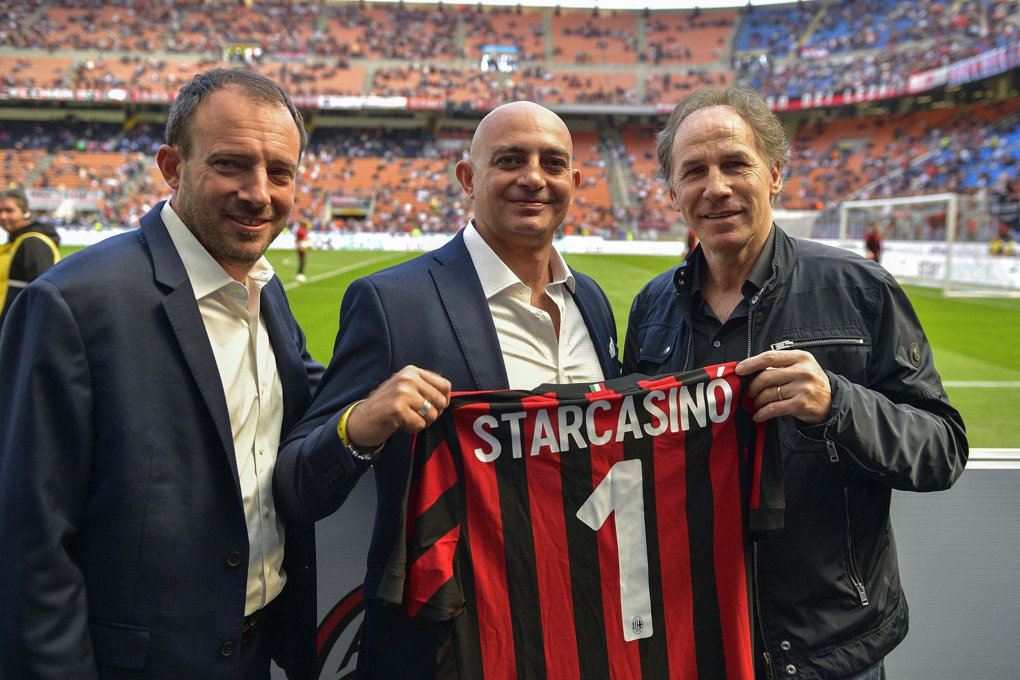 Lorenzo Giorgetti, Chief Commercial Officer di AC Milan, Andrea Rossi, Managing Director StarCasino e Franco Baresi