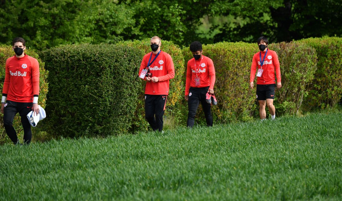 Mascherine in Bundesliga? Il progetto del ministero del Lavoro ...