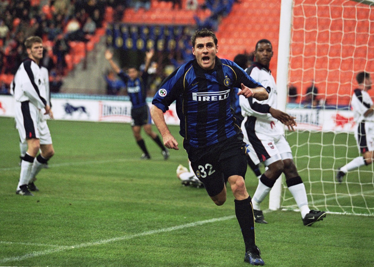 inter maglie storiche pirelli