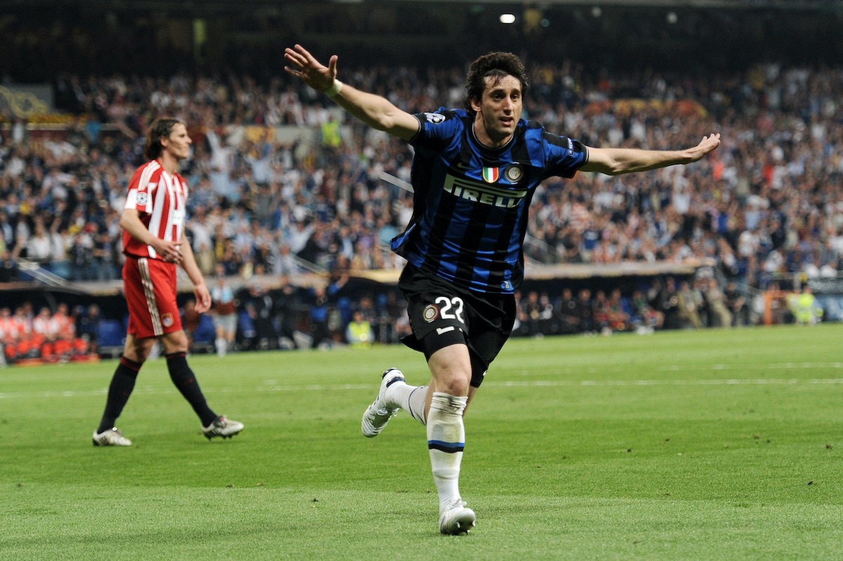 inter maglie storiche pirelli