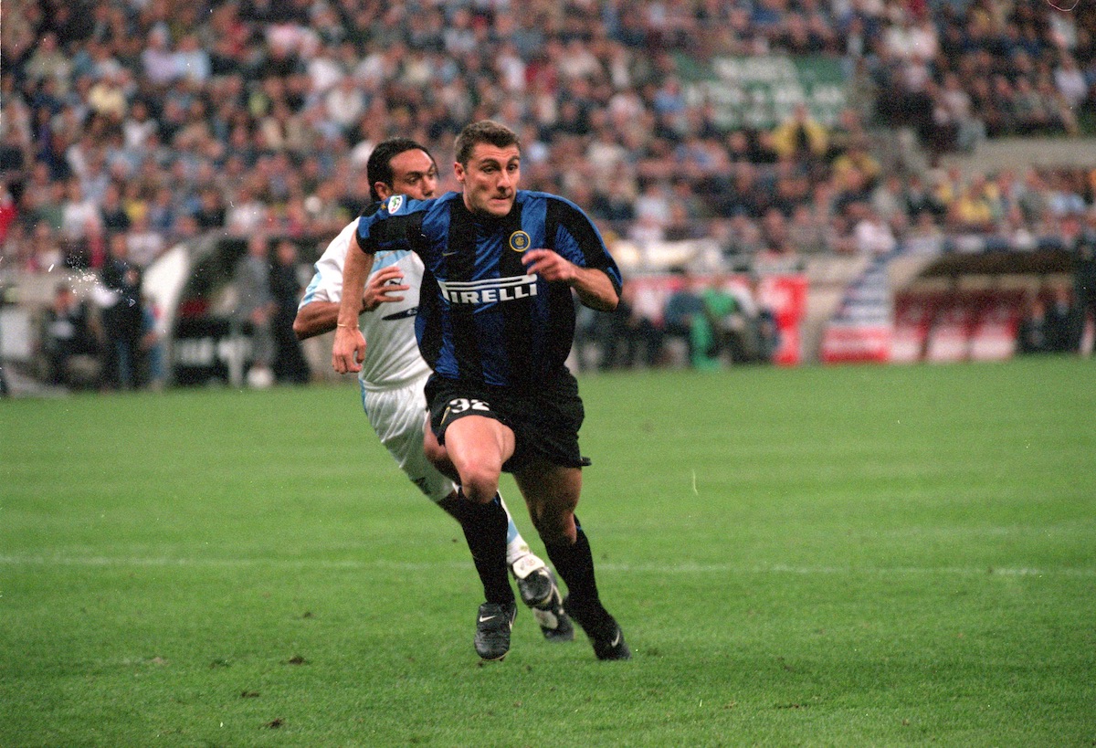 inter maglie storiche pirelli
