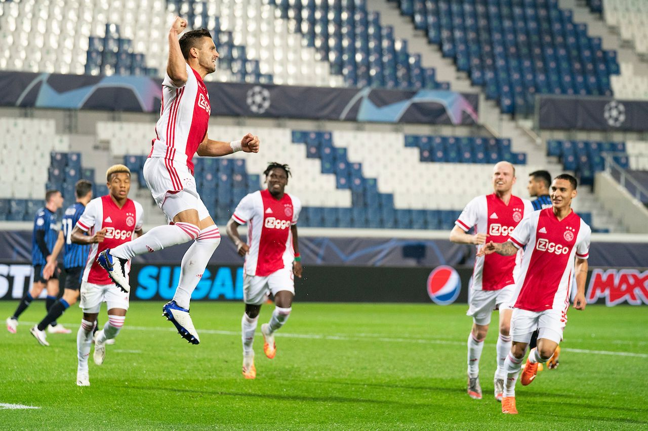 Ajax, focolaio Covid: 11 positivi prima della Champions | Calcio e Finanza