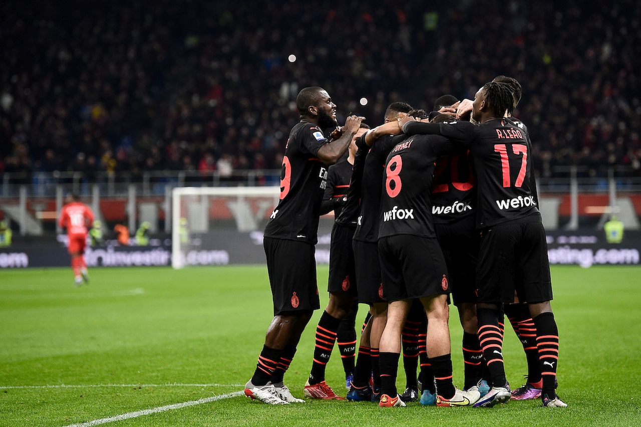 Milan, prime immagini della maglia 2022/23: omaggio a un derby storico