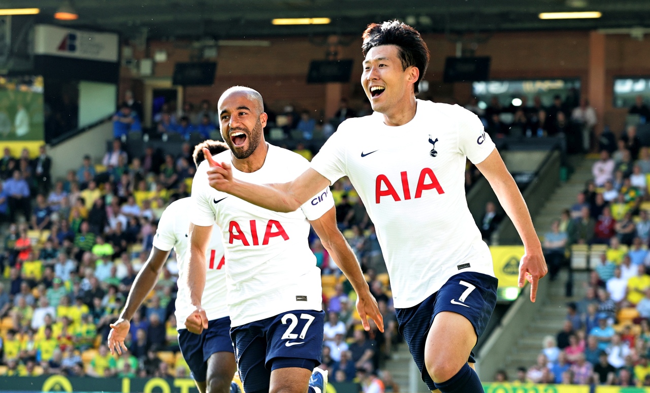 Tottenham, in vendita la nuova maglia Nike 2022/23