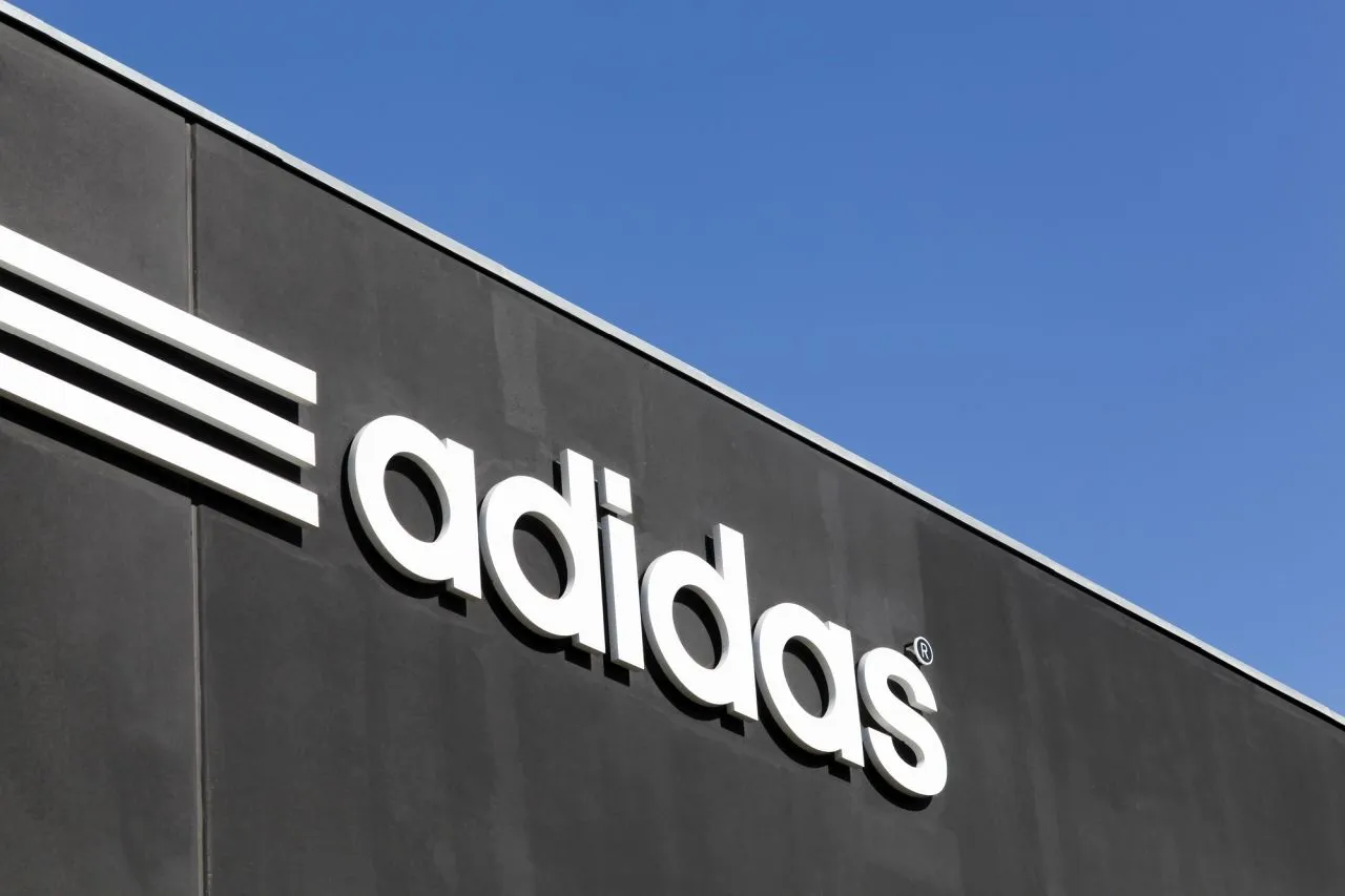 Adidas dimissioni CEO