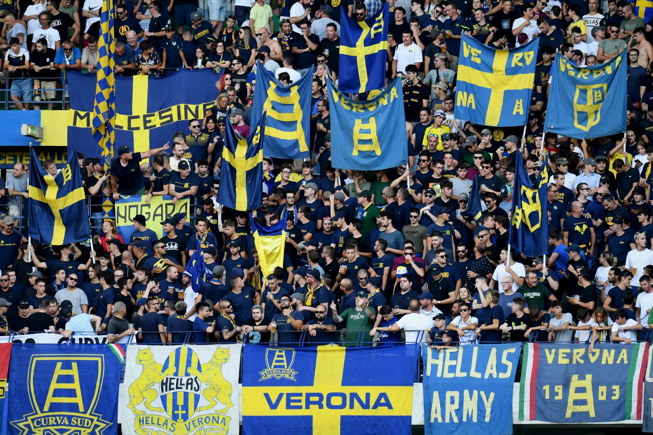Verona, multa per i cori contro i tifosi del Napoli