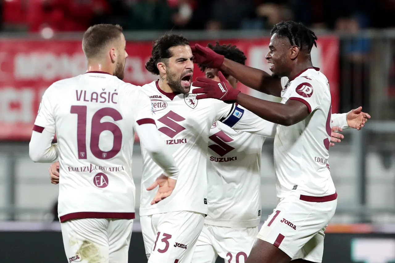 Exquisite 😱 Torino 0-3 At Half-time To Atalanta, Krstovic Shines, Two Injuries Image in 4K Exquisite 😱 Torino 0-3 At Half-time To Atalanta, Krstovic Shines, Two Injuries Image in 4K