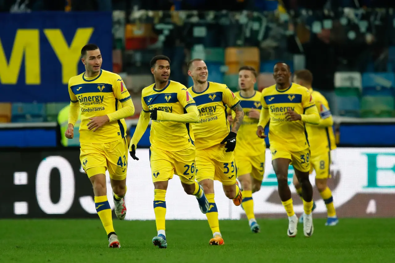 Hellas Verona fatture false