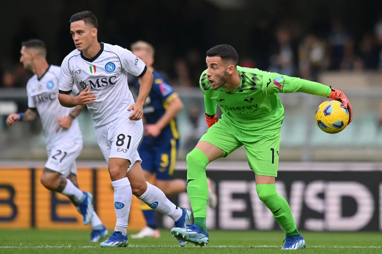 hellas-verona-fc-v-ssc-napoli-serie-a-tim (1)