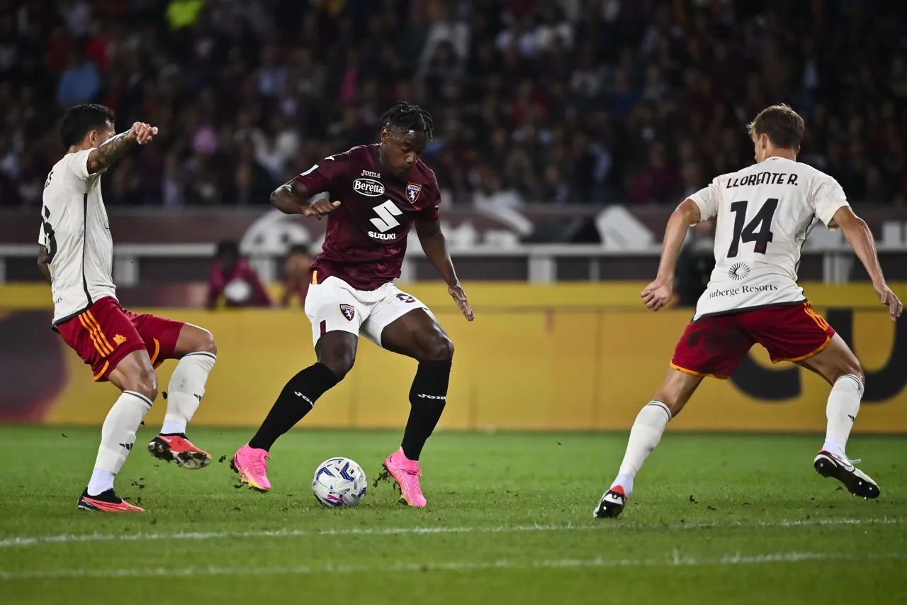 torino-fc-v-as-roma-serie-a-tim (3)