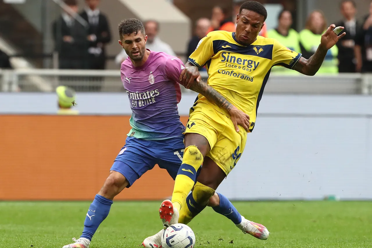 ac-milan-v-hellas-verona-fc-serie-a-tim (1)