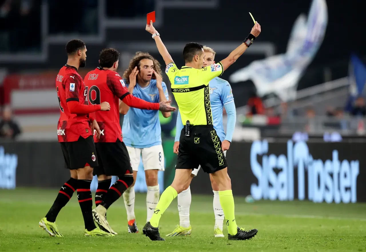 Di Bello fermato AIA