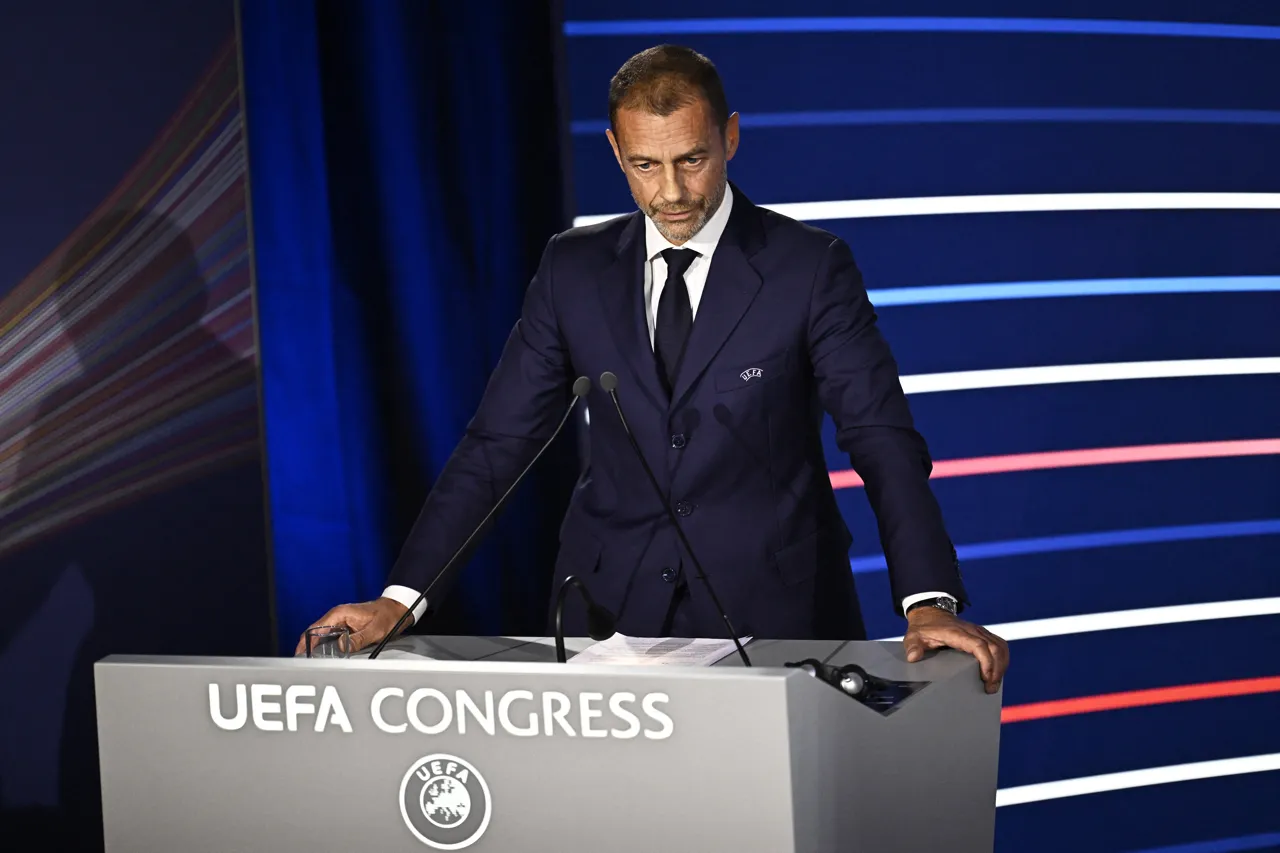 Champions causa nuovo format