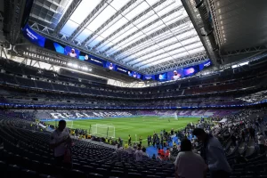 Stadio Santiago Bernabeu tetto retrattile