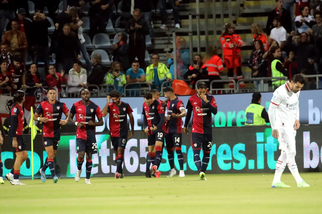 Luvumbo fuorigioco Cagliari Milan