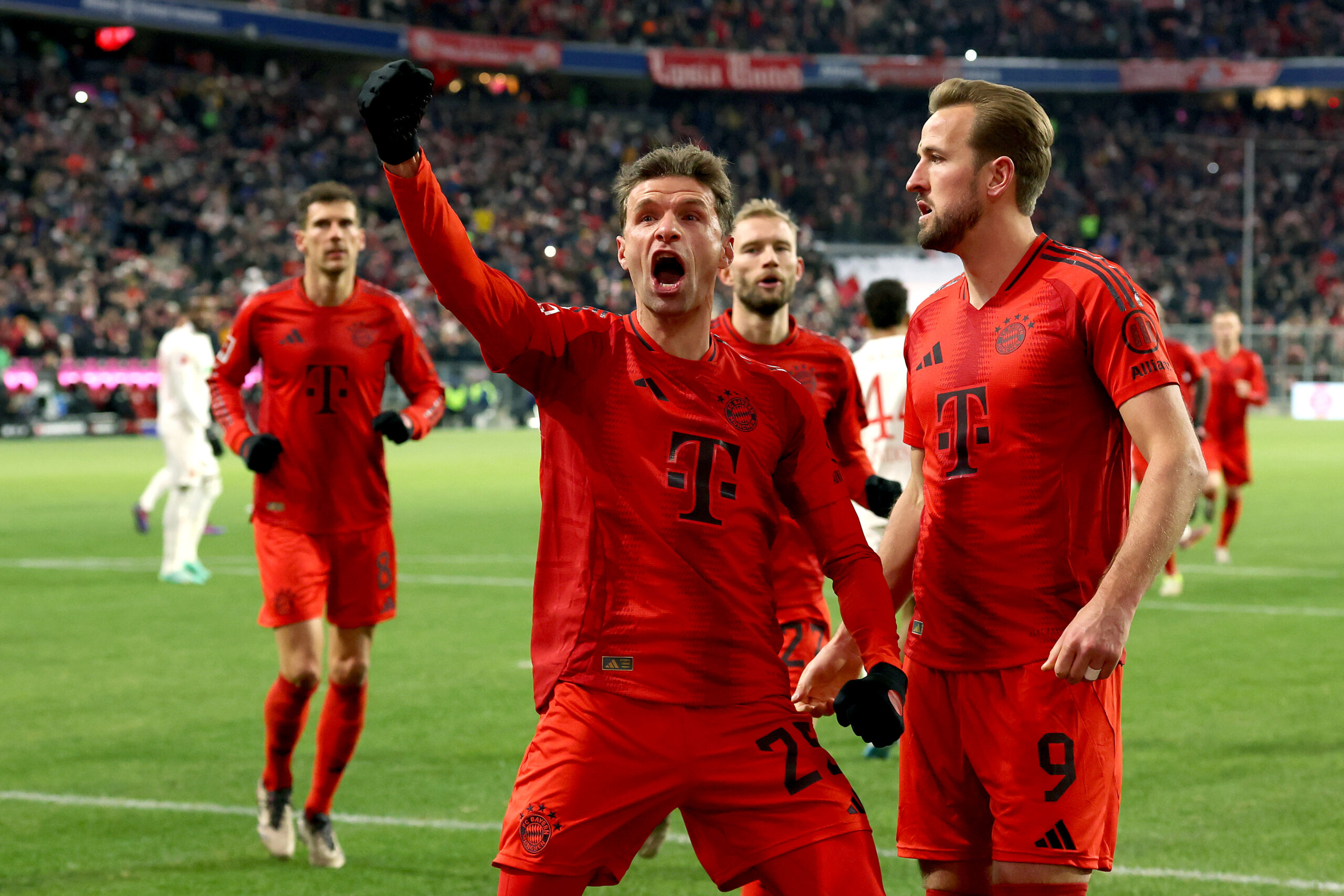 FC Bayern München v FC Augsburg - Bundesliga