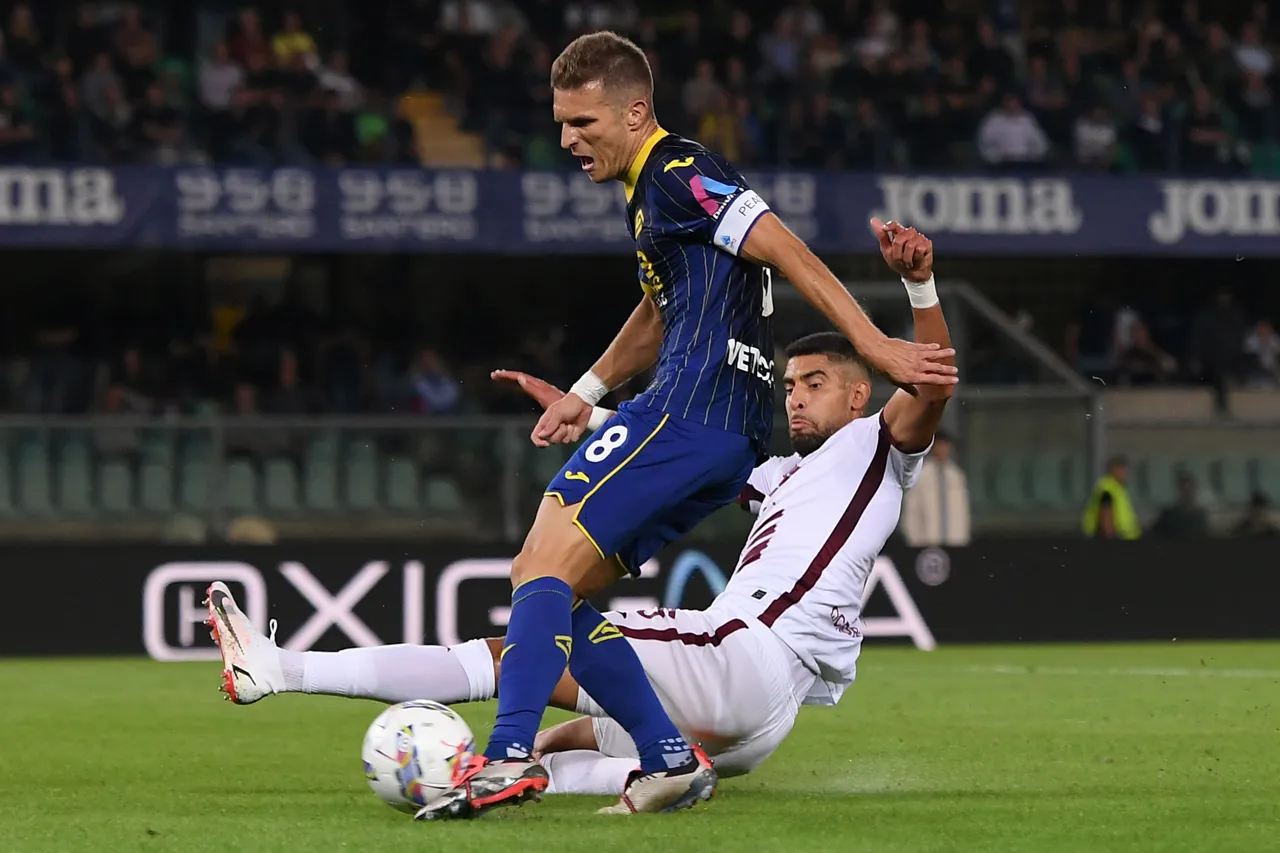 verona-v-torino-serie-a (3)