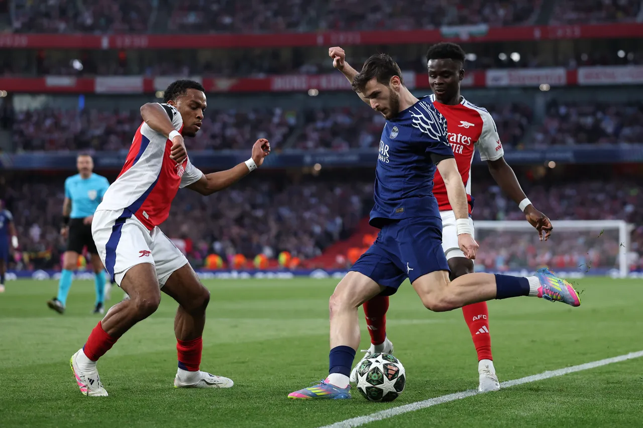 arsenal-fc-v-paris-saint-germain-uefa-champions-league-2024-25-semi-final-first-leg (1)