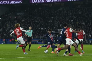 sport-paris-saint-germain-fc-v-stade-de-reims-ligue-1-mcdonalds (1)