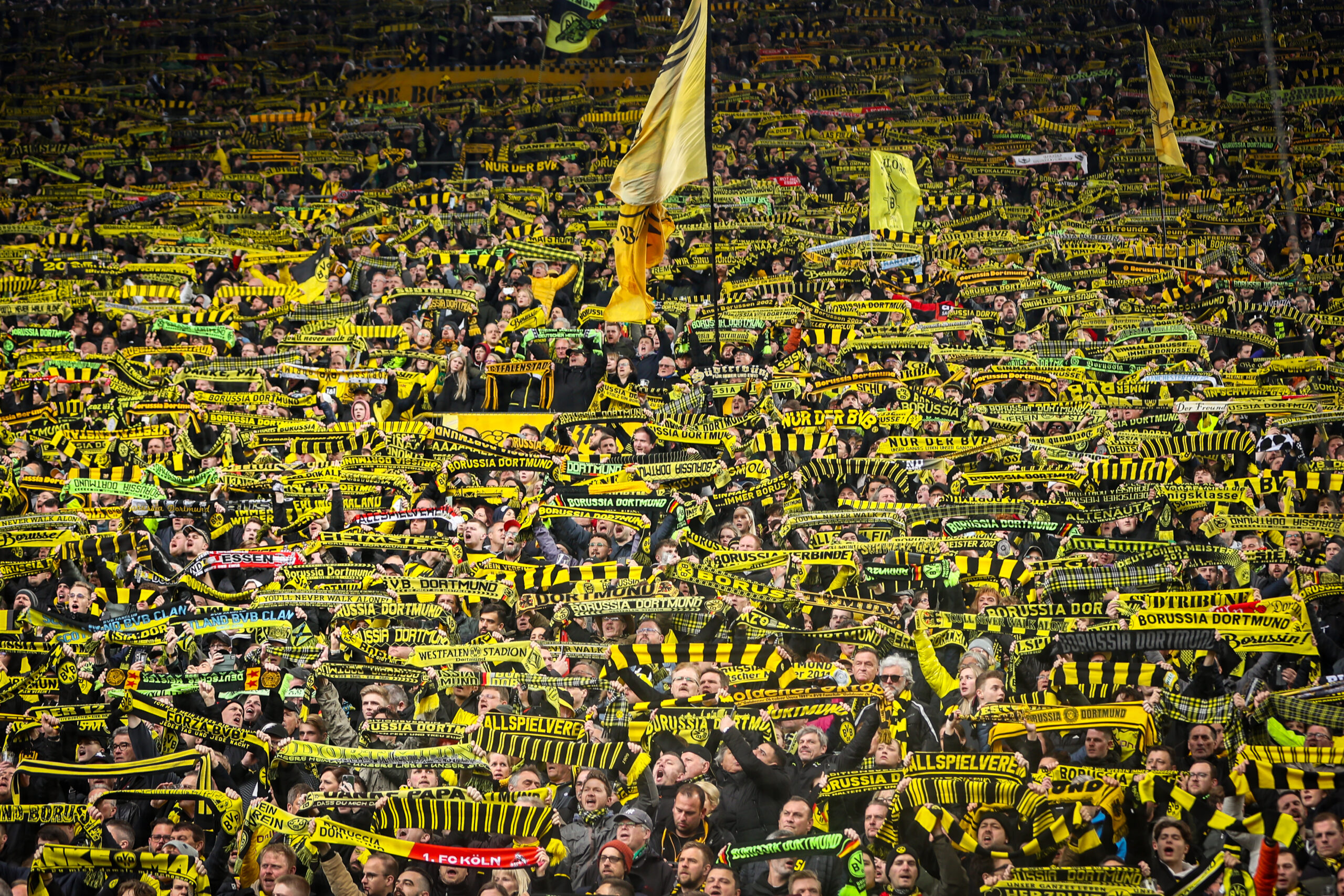 Borussia Dortmund v Bayer 04 Leverkusen - Bundesliga