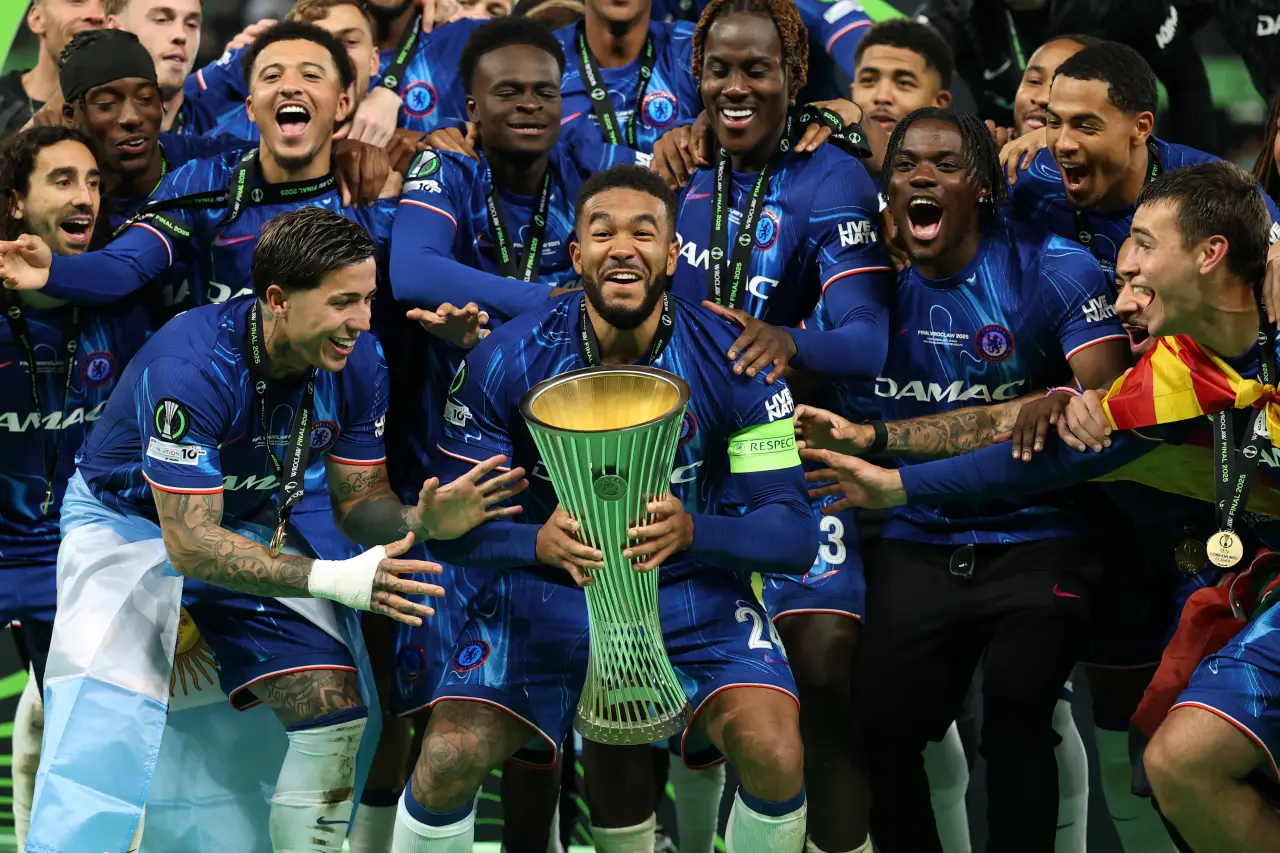 Premi Conference League 2025 2026