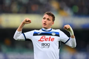 Atalanta plusvalenza Retegui