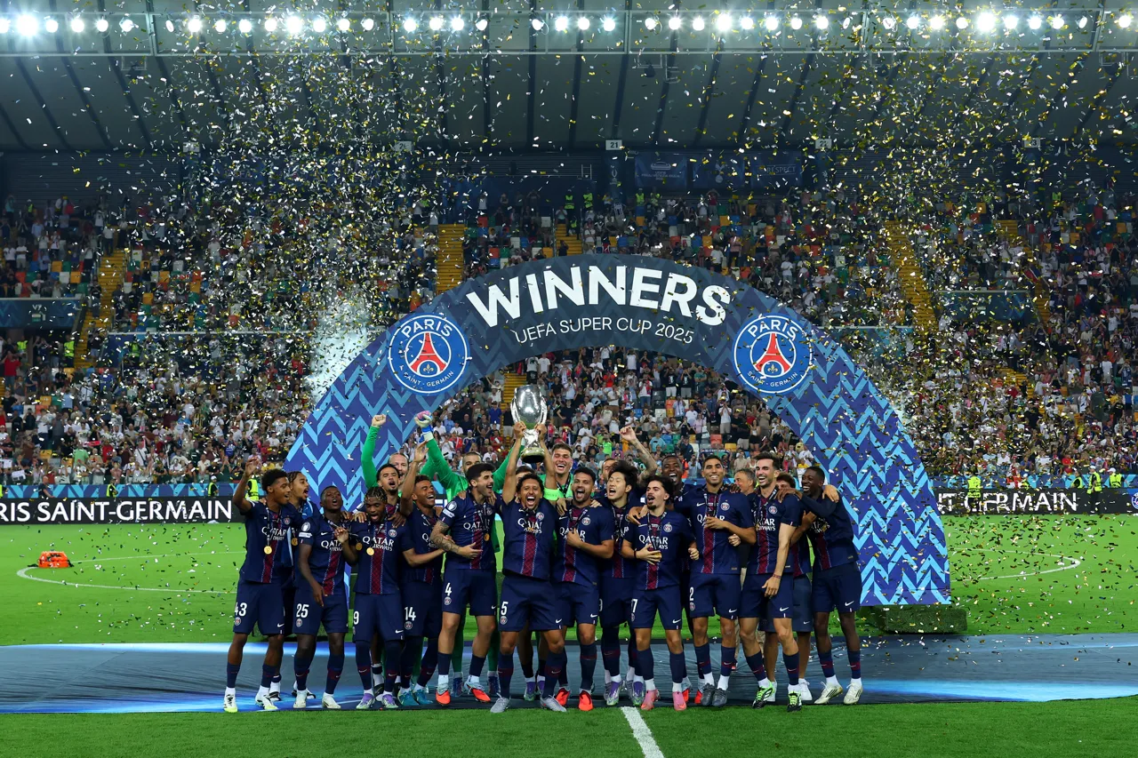 paris-saint-germain-v-tottenham-hotspur-uefa-super-cup-2025 (1)