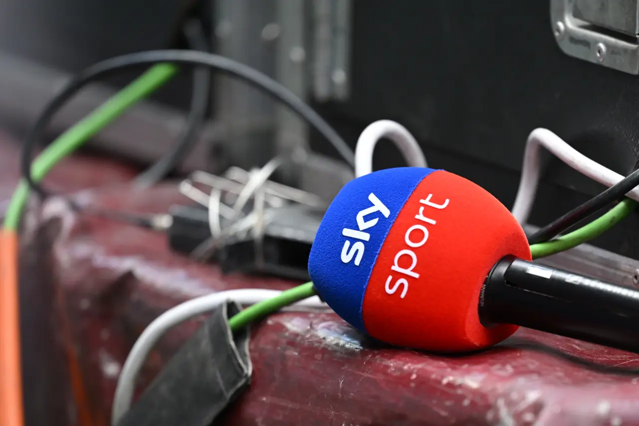 Sky tagli Regno Unito