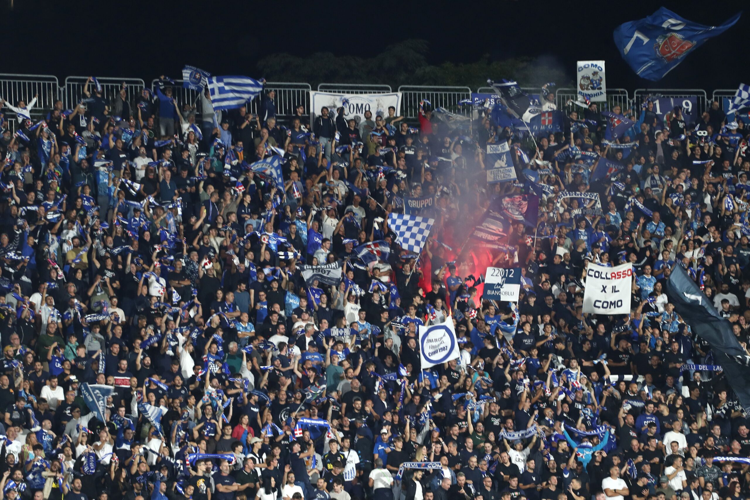 Como 1907 v Genoa CFC - Serie A