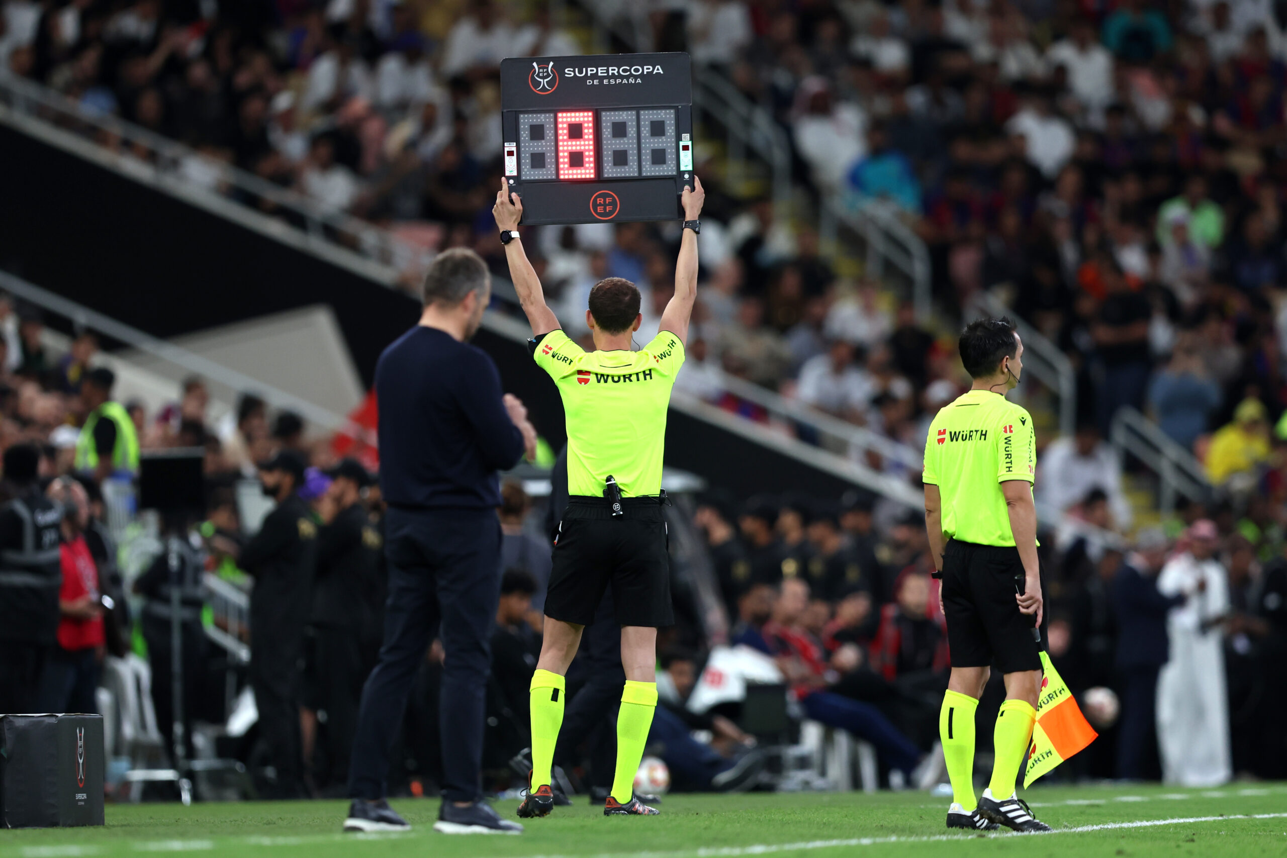 Real Madrid v FC Barcelona: Spanish Super Cup