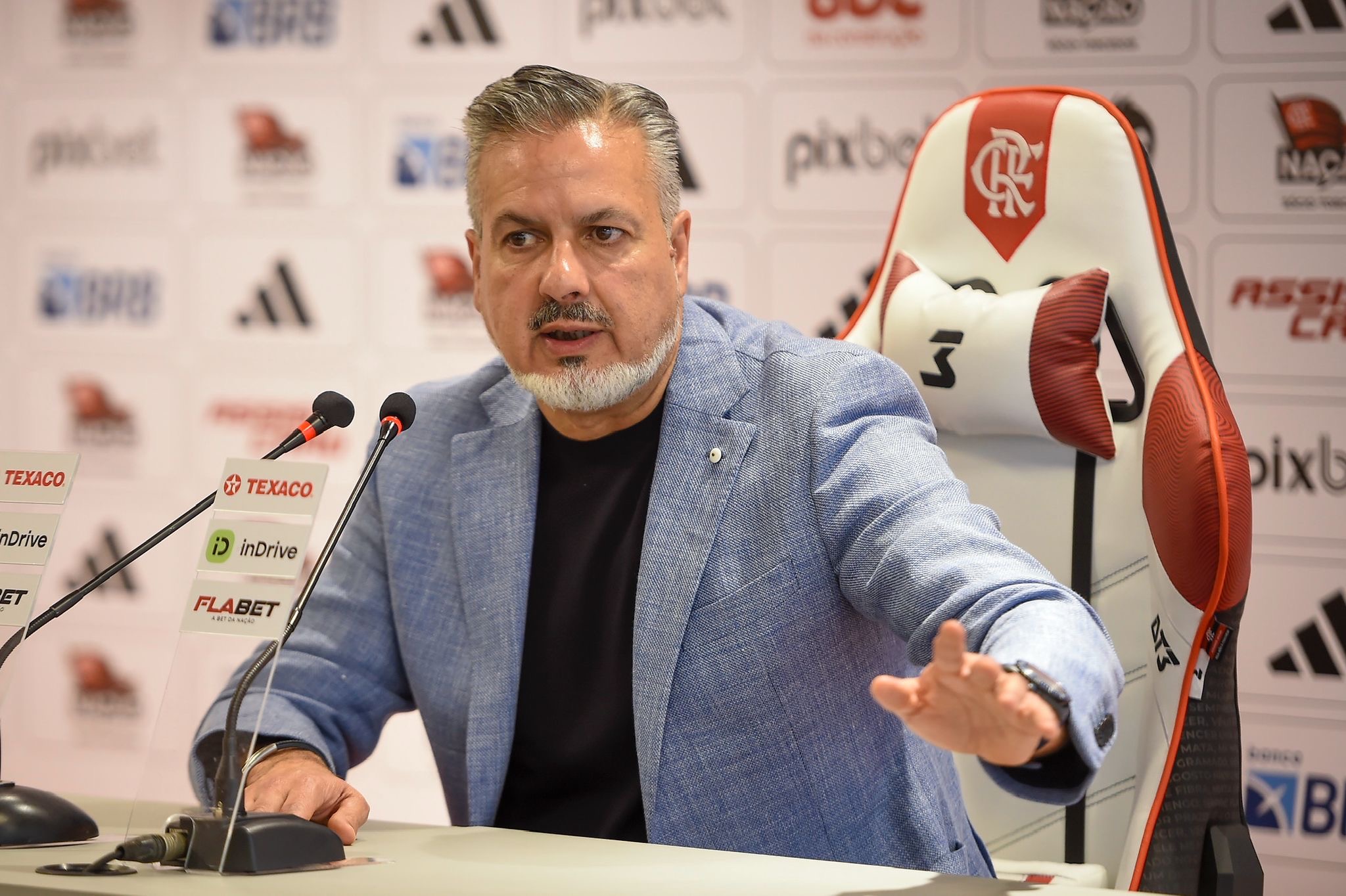 8d066126-6212-4faf-af37-1c87e27e4794