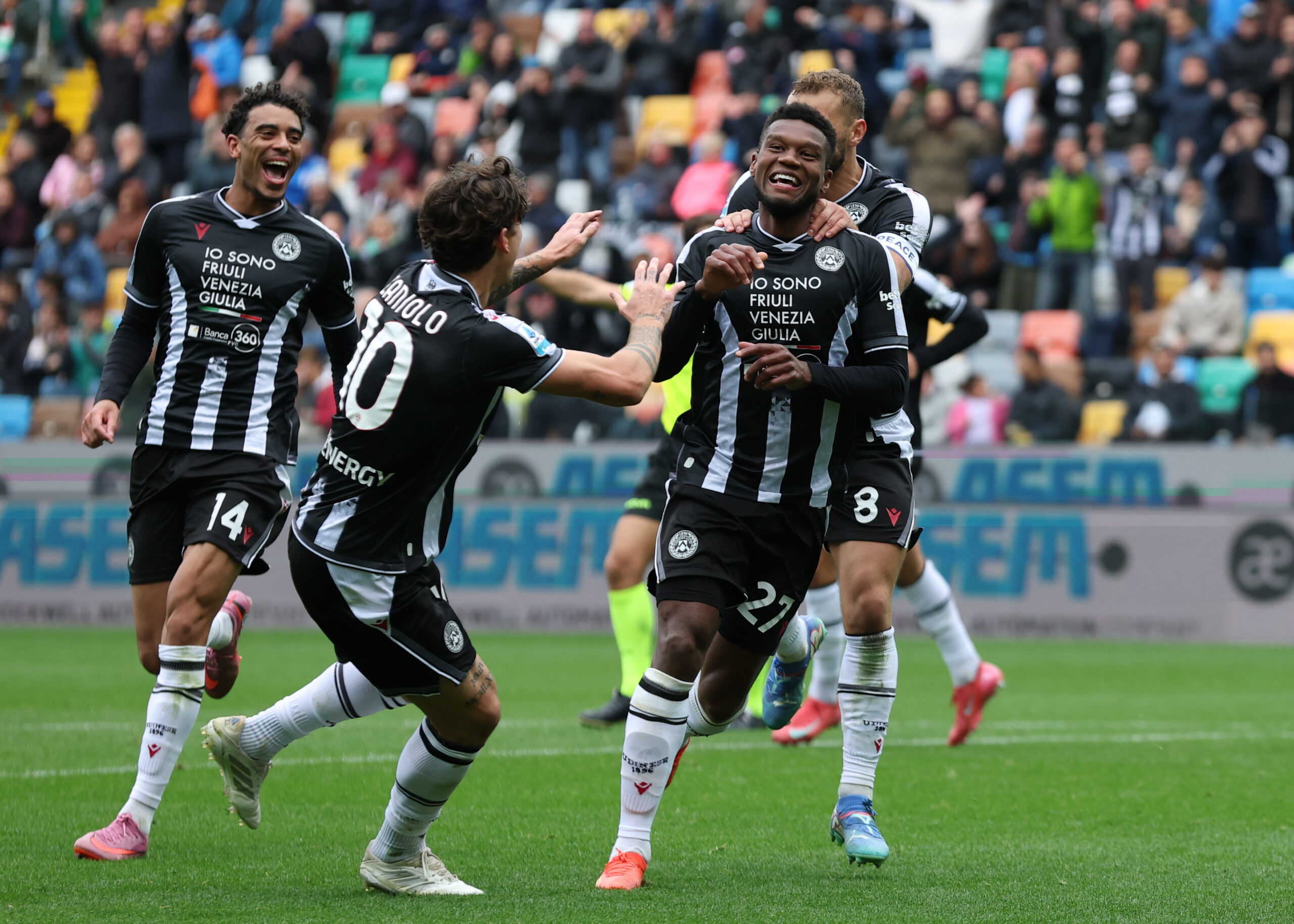 Udinese Calcio v Cagliari Calcio - Serie A