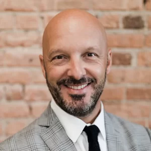 chi è Maurizio Fiori