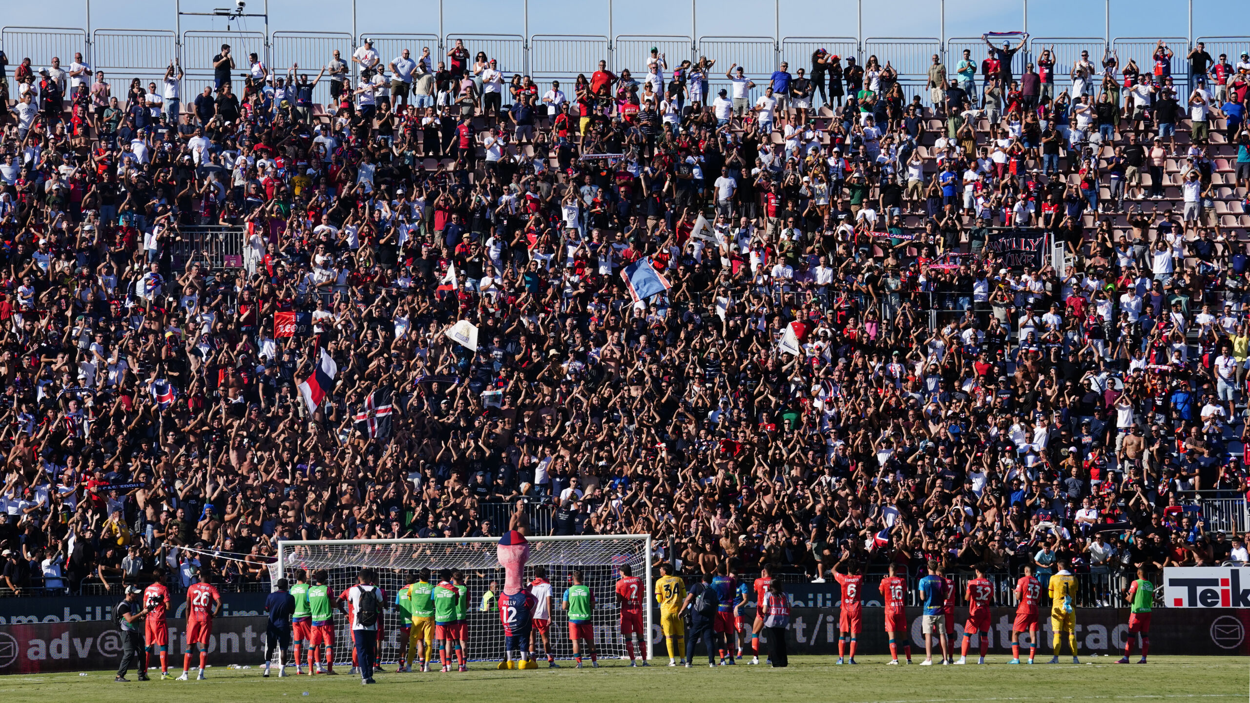 Cagliari Calcio v Parma Calcio 1913 - Serie A