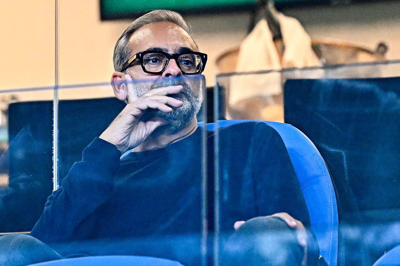 Balzquez debiti Genoa