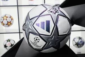 pallone adidas champions leage 25 anni