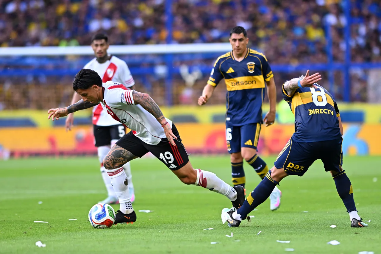 boca-juniors-v-river-plate-torneo-apertura-betano-2025