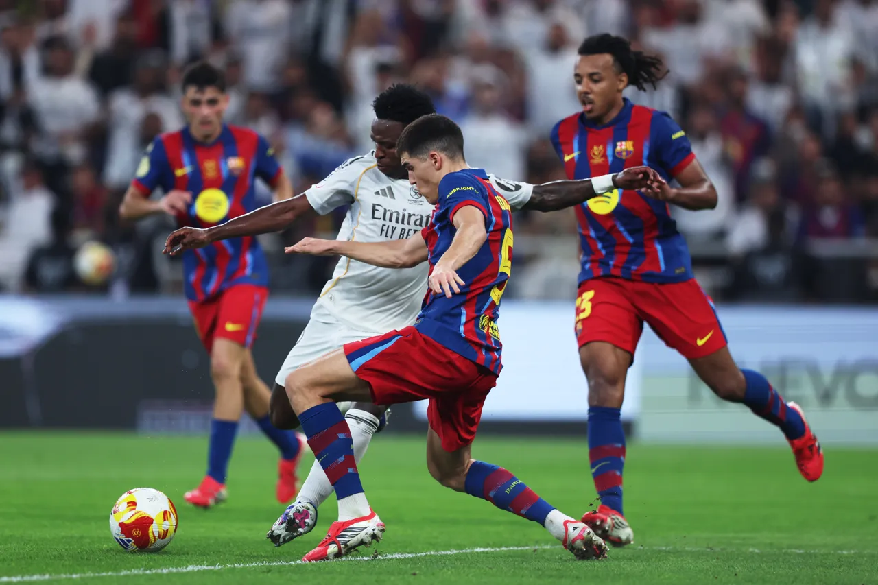 fc-barcelona-v-real-madrid-spanish-super-cup (1)