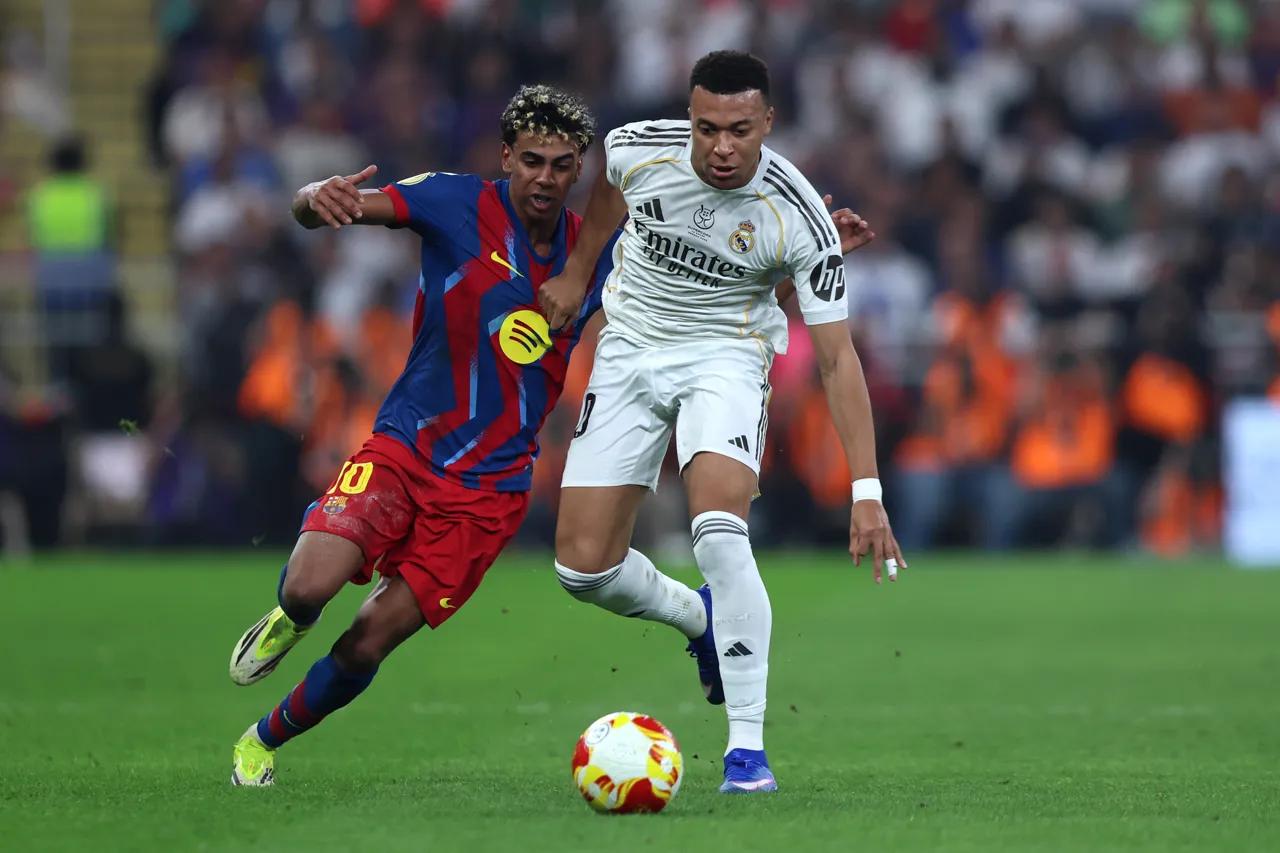 fc-barcelona-v-real-madrid-spanish-super-cup (2)
