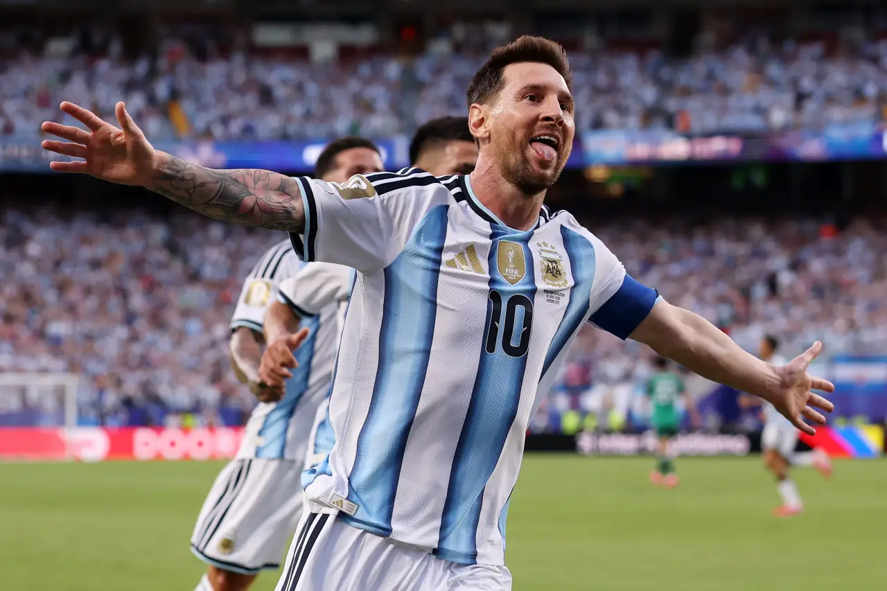 Leo Messi (Photo by Charlotte Wilson/Getty Images)