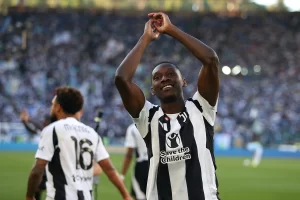 Stipendio Kolo Muani Juventus