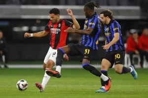 ac-milan-v-fc-internazionale-pre-season-friendly (1)