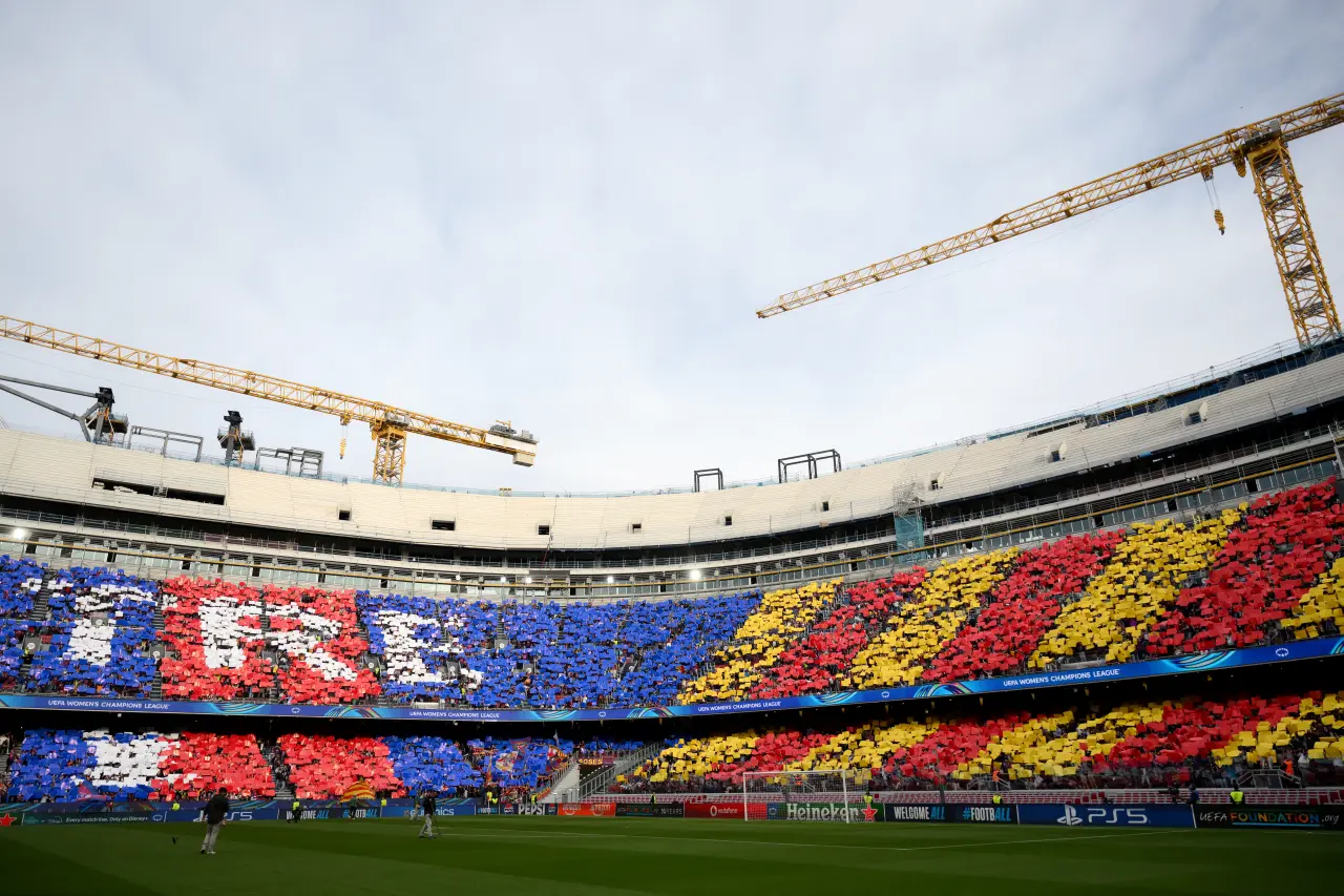 Barcellona lascia Camp Nou